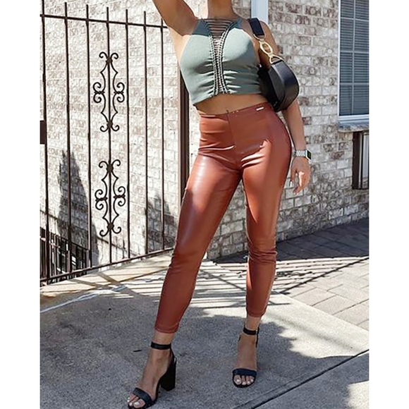 ❄️3/$25 FABLETICS Vegan Leather Legging Pants Mahogany Brown - Picture 4 of 8